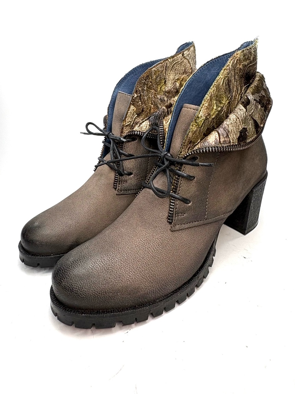 New! Unity in Diversity "Powers" Brown Leather Bootie | 38